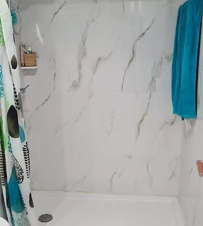 Uno Al Mar - Estudio