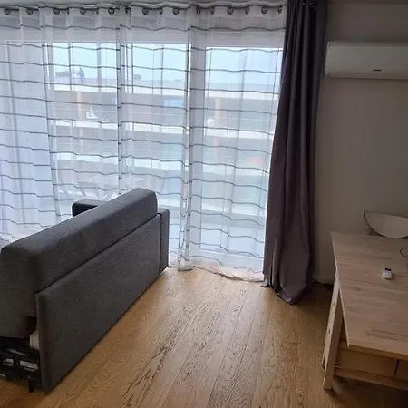 Uno Al Mar - Estudio