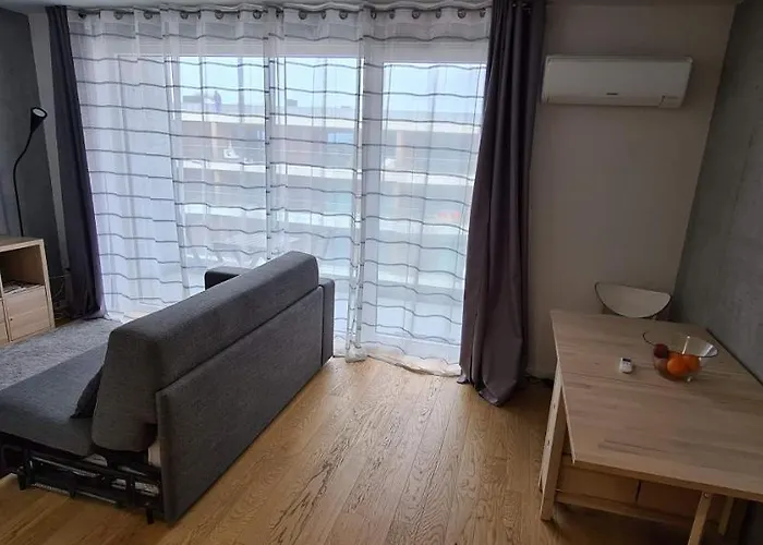 Uno Al Mar - Estudio